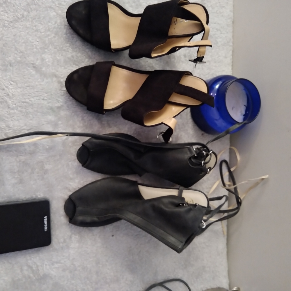 Two pairs on sleek heels for the asthetic w spring